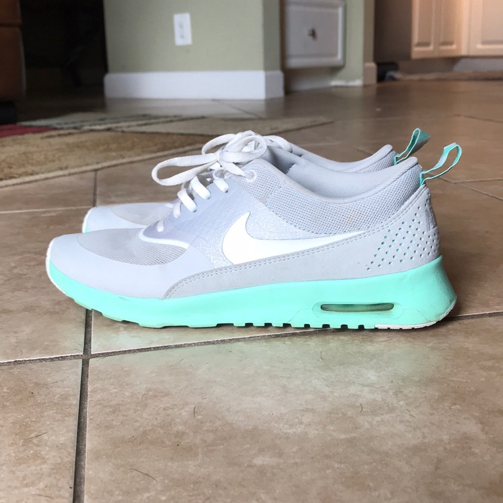 Nike shoes